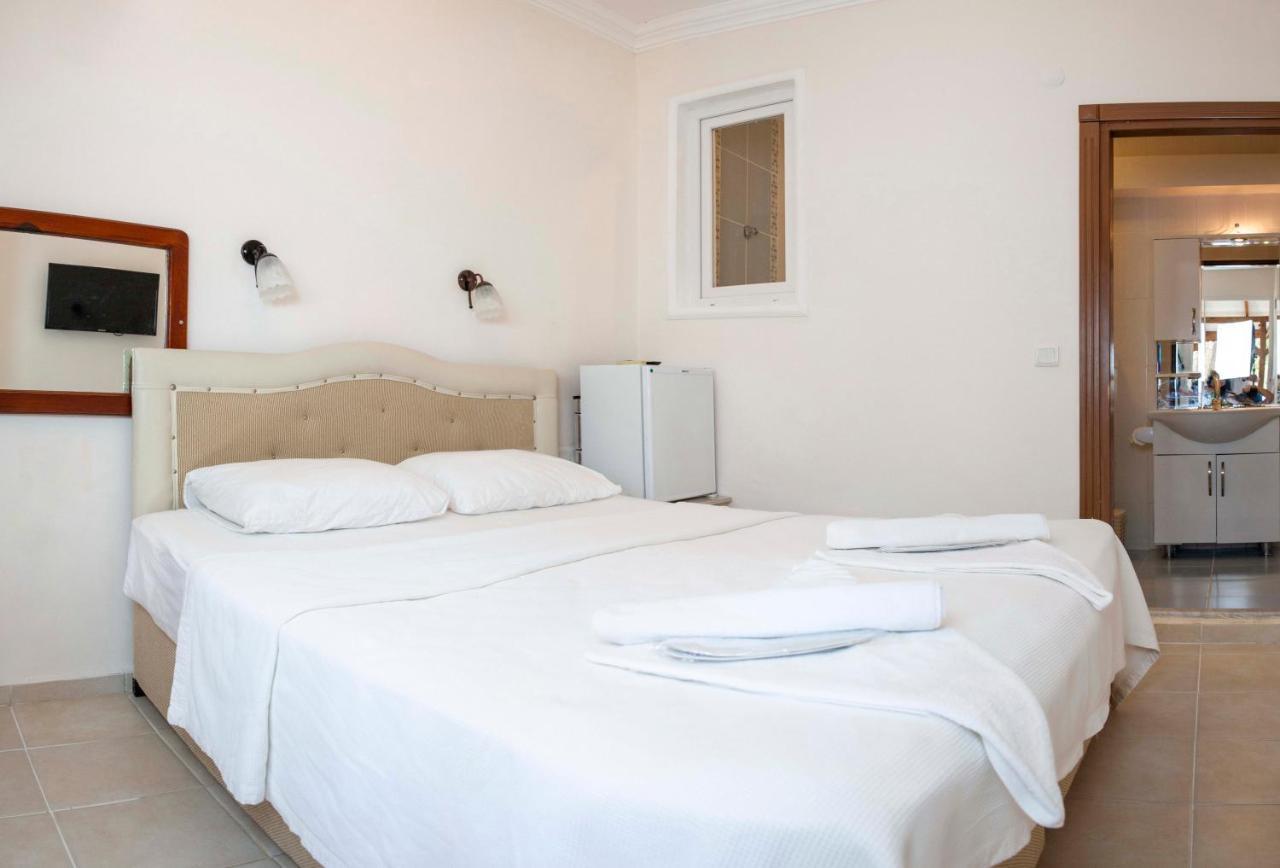 Aphrodite Hotel בוזבורון מראה חיצוני תמונה