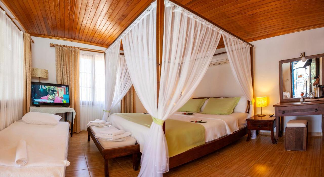 Aphrodite Hotel בוזבורון מראה חיצוני תמונה