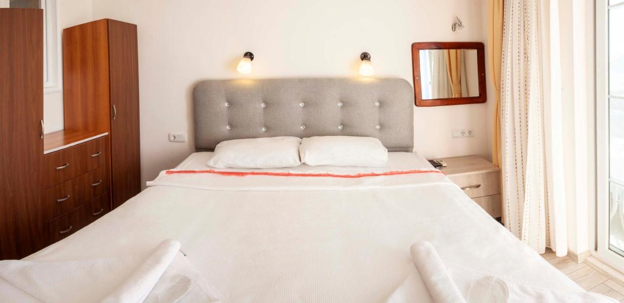Aphrodite Hotel בוזבורון מראה חיצוני תמונה