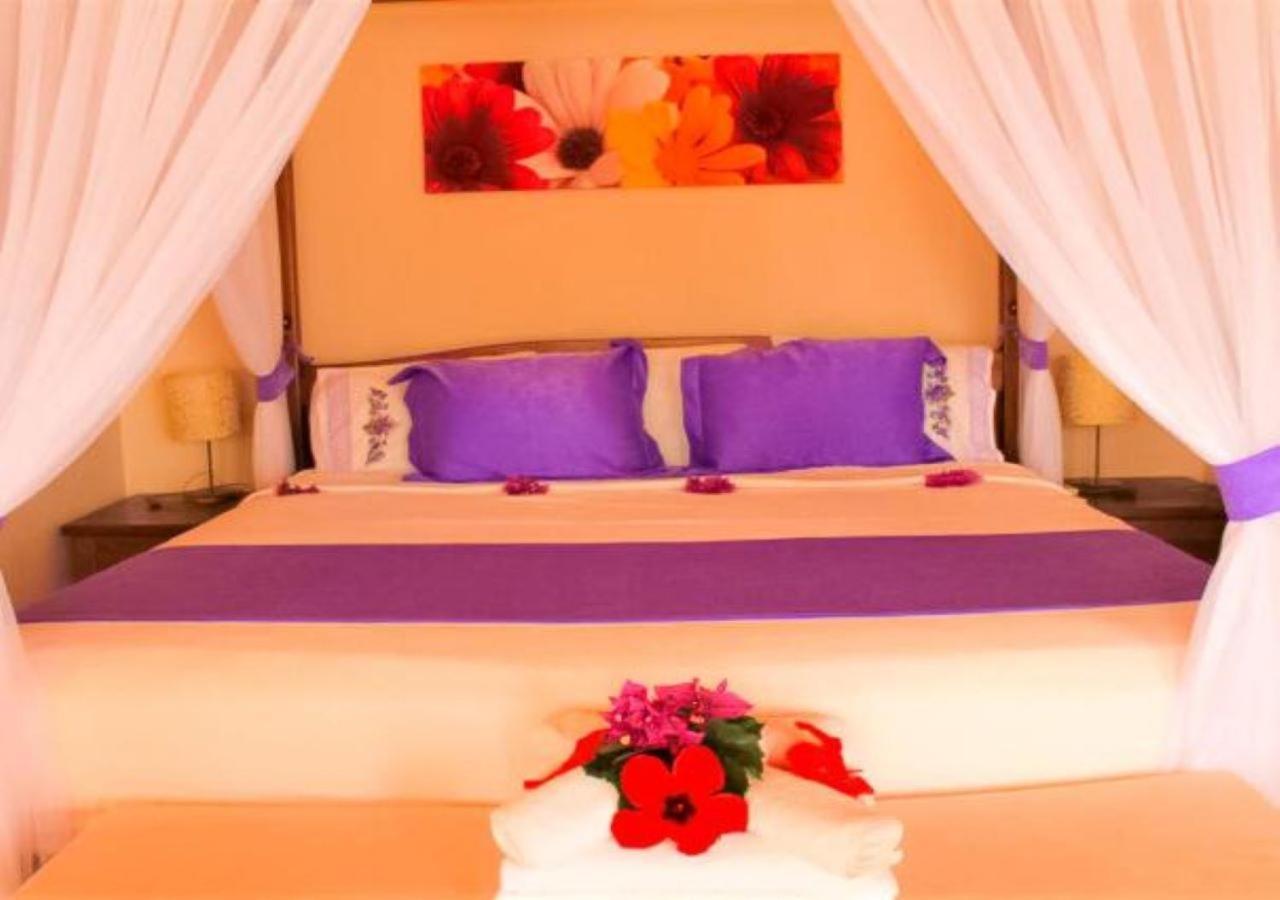 Aphrodite Hotel בוזבורון מראה חיצוני תמונה