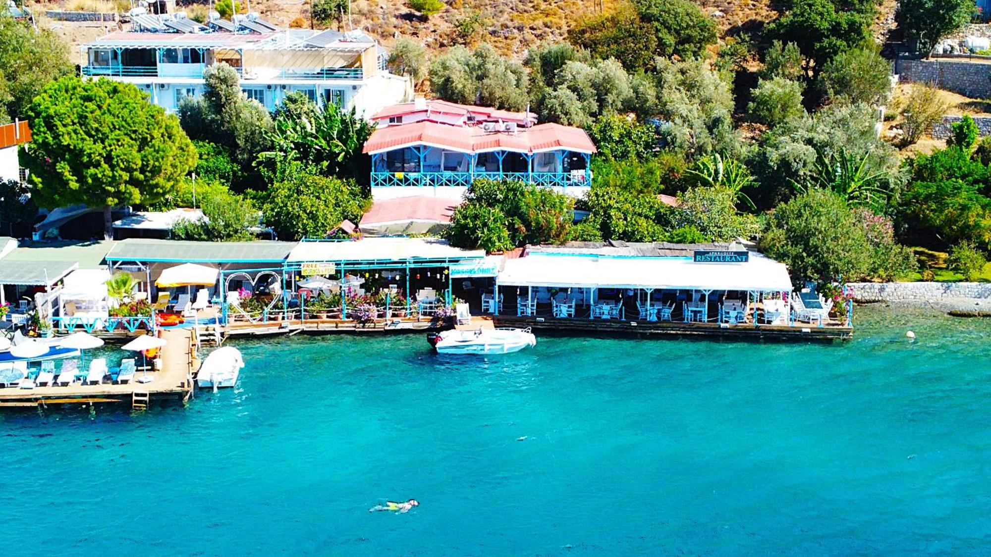Aphrodite Hotel בוזבורון מראה חיצוני תמונה