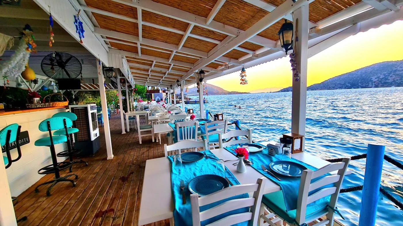 Aphrodite Hotel בוזבורון מראה חיצוני תמונה